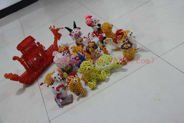 這些小動(dòng)物可以在家手工活加工 在家里帶孩子 想找個(gè)手工活做會(huì)動(dòng)工藝品(圖1)