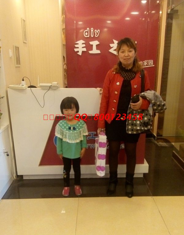 四川巴中百貨店扈女士帶寶寶來手工活之家考察，欲加盟代理組織人做手工活(圖1)