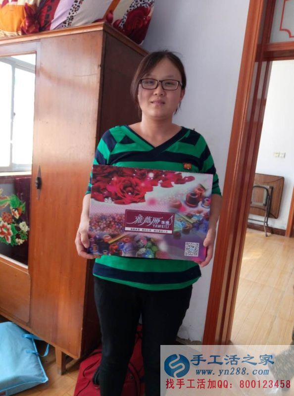 家庭婦女靠做手工活實現(xiàn)人生價值！江西萬女士在家做手工活賺錢比上班還多！