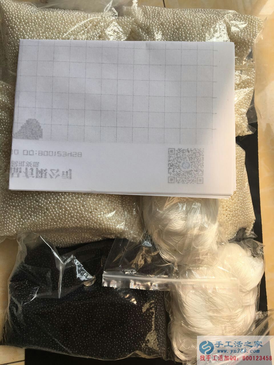 在家?guī)殞氁材茏龅氖止せ?廣東陳女士業(yè)余時間做手工活賺錢&mdash;&mdash;串珠繡材料包