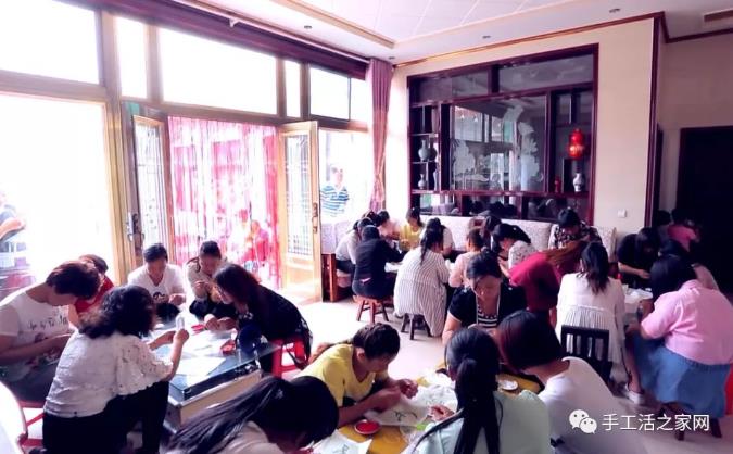 又結(jié)算3600元，吉林延吉耿女士連續(xù)結(jié)算彩珠繡免押金手工活加工費(fèi)