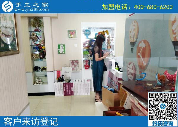 從十字繡到珠繡，陜西榆林劉女士沒有停止做手工活外發(fā)加工掙錢