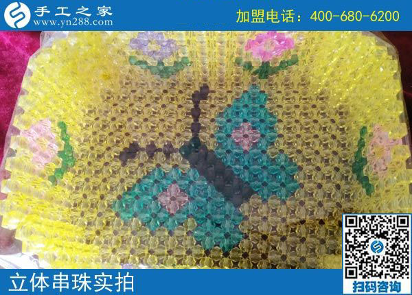 生意空檔做手工活加工掙錢，陜西咸陽馬女士真是個勤勞的女人