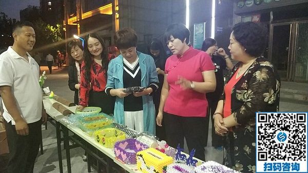 助力創(chuàng)新創(chuàng)業(yè)、綻放手工風(fēng)采--------記手工之家參加邯鄲市叢臺(tái)區(qū)創(chuàng)業(yè)項(xiàng)目展銷(xiāo)活動(dòng)(圖4)