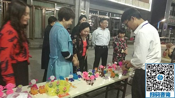 720元藏著重慶秦先生的勤奮，彩珠繡手工活兼職是著陸點