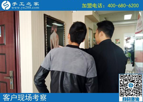 10月24日，做這個(gè)串珠手工活加盟項(xiàng)目能不能掙錢要看這三點(diǎn)。手工之家接待考察加工客戶剪影