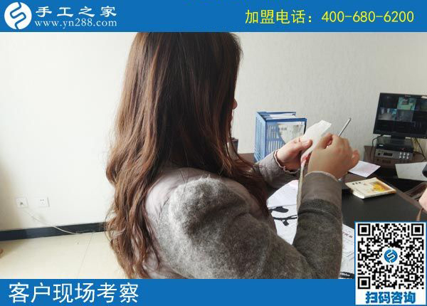 3月2日，可以帶回家做的手工活，沒有押金的手工活就是這里的珠繡手工，手工之家接待考察加工客戶剪影