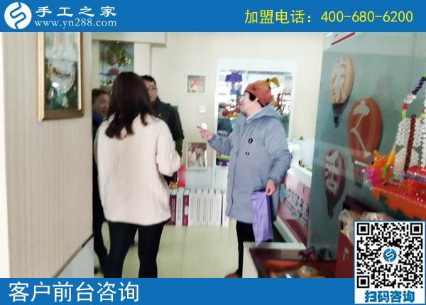 上什么班也不耽誤，隨時(shí)都能掙錢，這樣可以寄到家做的手工活在哪里？浙江紹興錢女士告訴大家