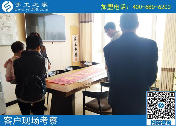 3月18日，她們?nèi)绾瓮ㄟ^這個可以寄到家做的手工活實現(xiàn)了個人的逆襲？手工之家接待考察加工客戶剪影