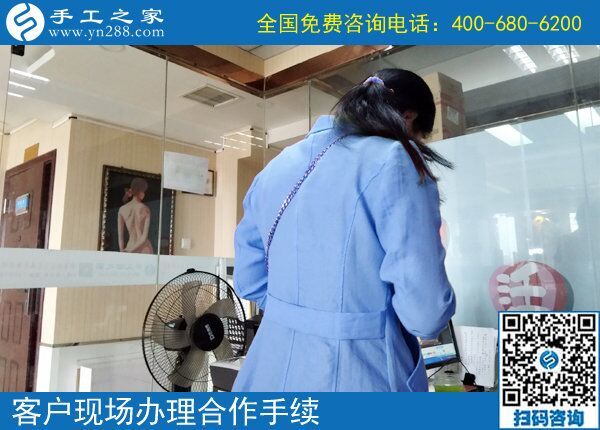 手工之家?guī)韮蓚€(gè)新習(xí)慣，湖北黃岡汪女士對(duì)這個(gè)可以寄到家做的手工活很滿意