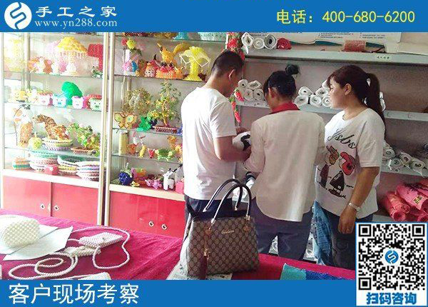 8月19日，能掙錢的手工活是珠繡負(fù)責(zé)回收的手工活，手工之家接待考察加工客戶剪影