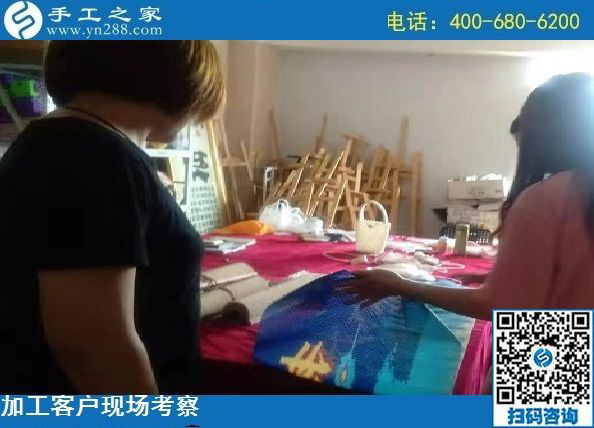 8月26日，就這個要求，做勵志珠串珠手工活外發(fā)加工項目掙錢的人要知道，手工之家接待考察加工客戶剪影