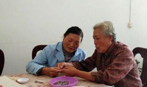 每一位女士，都是偉大的、可敬的！------手工之家祝愿每一位女士三八婦女節(jié)快樂！