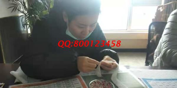 11月22日，拿回家做的手工活靠譜嗎?大家都選擇服務(wù)完善的珠繡外發(fā)手工活，手工活簡(jiǎn)單好做，手工之家接待考察合作加工客戶剪影