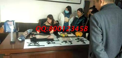 12月8日，長期穩(wěn)定的手工活加工項(xiàng)目，可以寄到家做的手工活，做珠繡手工，手工之家接待考察合作加工客戶剪影(圖1)