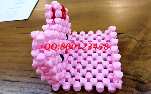 12月8日，長期穩(wěn)定的手工活加工項(xiàng)目，可以寄到家做的手工活，做珠繡手工，手工之家接待考察合作加工客戶剪影