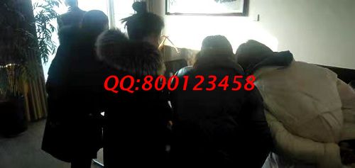 12月8日，長期穩(wěn)定的手工活加工項(xiàng)目，可以寄到家做的手工活，做珠繡手工，手工之家接待考察合作加工客戶剪影