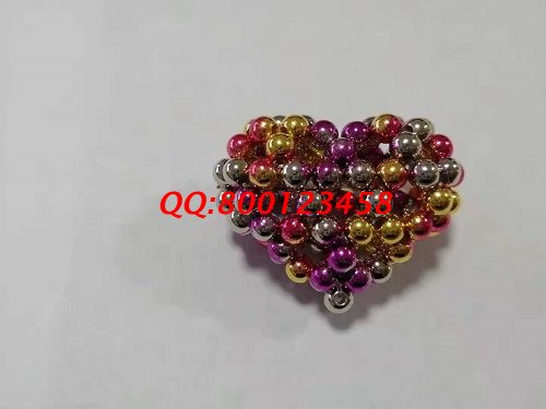 12月16日，可靠、適合的手工活，放心拿回家做的手工活在這里很多，手工之家珠繡手工藝串珠成品實拍