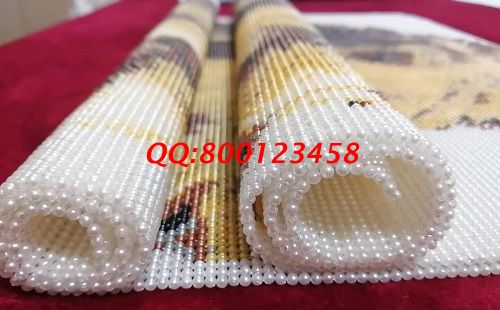 12月18日，拿回家做的手工活大批有，這個(gè)手工活加工項(xiàng)目提供材料，勵(lì)志珠珠繡成品細(xì)節(jié)實(shí)拍