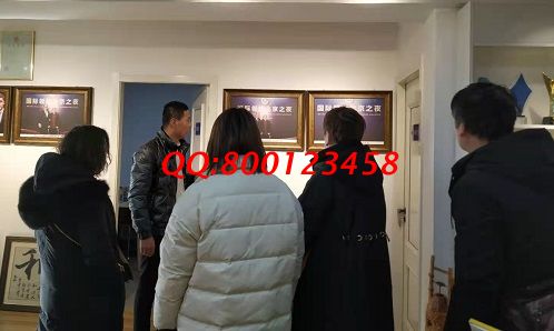 1月1日，元旦假期把手工活拿回家做，這個(gè)串珠外發(fā)手工活加工能掙錢，手工之家接待考察合作加工客戶剪影