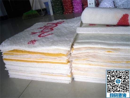 農(nóng)村寶媽找到在家掙錢新方法，就是做這個(gè)手工活(圖1)