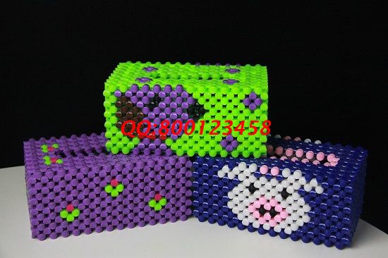 2月27日，正規(guī)供料的手工活，拿回家做的手工活就在這里，勵志珠珠繡純手工產(chǎn)品展示