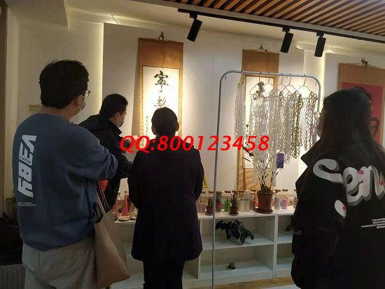 3月7日，拿回家做的手工活，想接正規(guī)廠家的手工活，就選勵志珠珠繡，手工之家接待考察合作加工客戶剪影