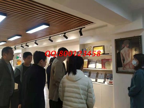 3月17日，做手工活掙錢，這里的外發(fā)手工活讓很多人實現了居家就業(yè)創(chuàng)業(yè)，手工之家接待考察加工客戶剪影