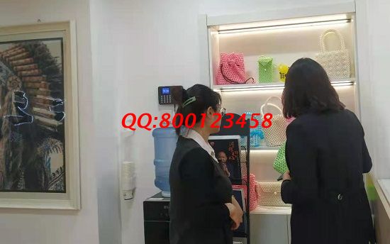 3月29日，拿回家做的手工活，非遺項(xiàng)目勵(lì)志珠珠繡手工活外發(fā)加工項(xiàng)目是就業(yè)創(chuàng)業(yè)好項(xiàng)目，手工之家接待考察加工客戶剪影