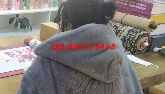 4月20日，選擇這個(gè)拿回家做的手工活，原因不同，但居家手工增收相同，手工之家接待考察加工客戶剪影