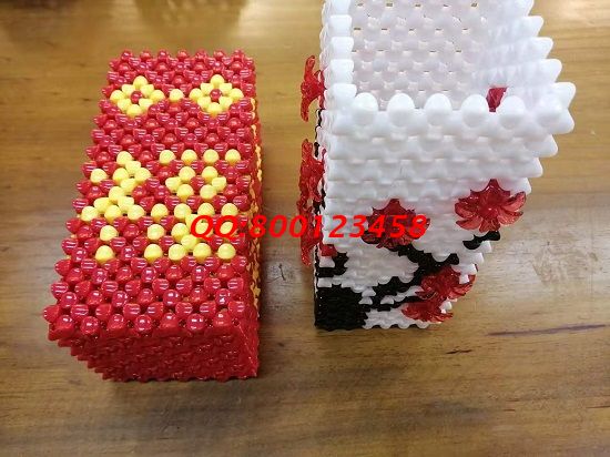 4月21日，可以寄到家做的手工活，加工手工活掙錢，要有收益，產(chǎn)品質(zhì)量很重要，手工之家這樣來(lái)保證，圖為勵(lì)志珠珠繡串珠手工產(chǎn)品實(shí)拍