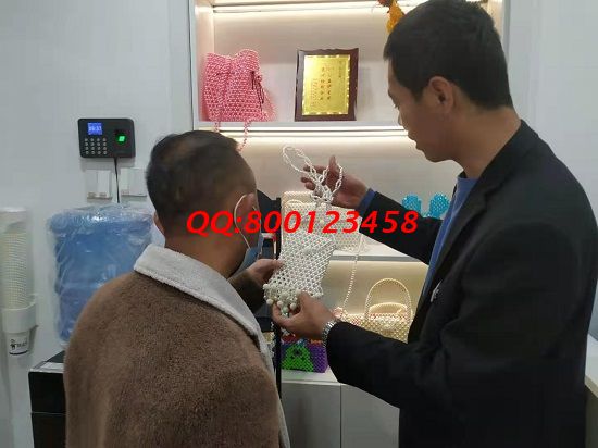 4月23日，正規(guī)手工活外發(fā)加工平臺(tái)，這里是每一個(gè)想做手工活掙錢的人夢(mèng)想開始的地方，手工之家接待考察加工客戶剪影