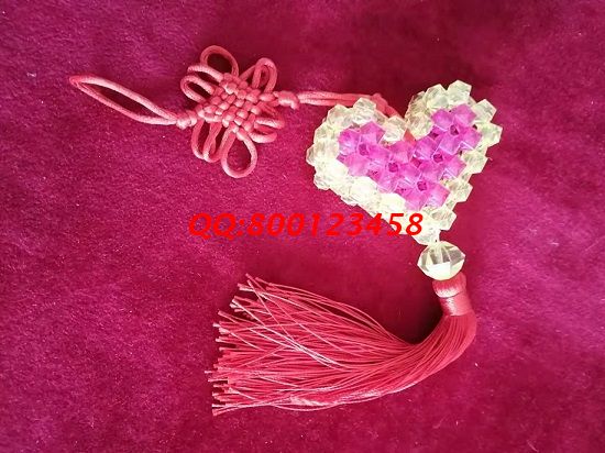 4月29日，純手工活外發(fā)加工，簡單好做、負(fù)責(zé)回收，手工之家是個(gè)好選擇，勵(lì)志珠珠繡串珠小飾品實(shí)拍