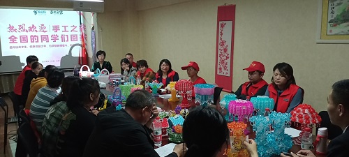 創(chuàng)業(yè)，其實(shí)有章可循，&ldquo;手工之家&rdquo;模式讓你人生有夢(mèng)、創(chuàng)業(yè)成功                      ----記手工之家第二期全國(guó)優(yōu)秀繡娘培訓(xùn)會(huì)