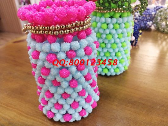 5月6日，想接正規(guī)廠家的手工活，拿回家做的手工活就來可信可靠的老企業(yè)手工之家，勵志珠珠繡串珠純手工工藝成品實拍