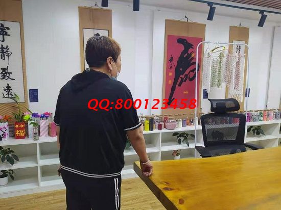 6月8日，珠繡拿回家做的手工活，除了掙錢還有更大意義，傳承傳統(tǒng)手工文化，我們都在努力，手工之家接待考察加工客戶剪影