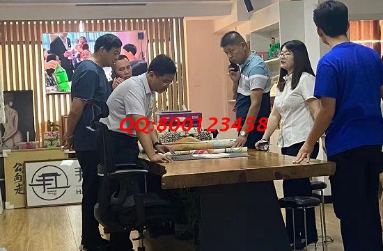 7月2日，可以寄到家做的手工活，簡單好做的勵志珠珠繡，大家都喜歡、都想做，村領(lǐng)導(dǎo)帶隊來考察。手工之家接待考察加工客戶剪影