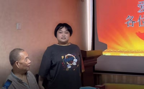 拳拳愛心，只為世間溫暖------記愛心企業(yè)手工之家創(chuàng)始人郝總