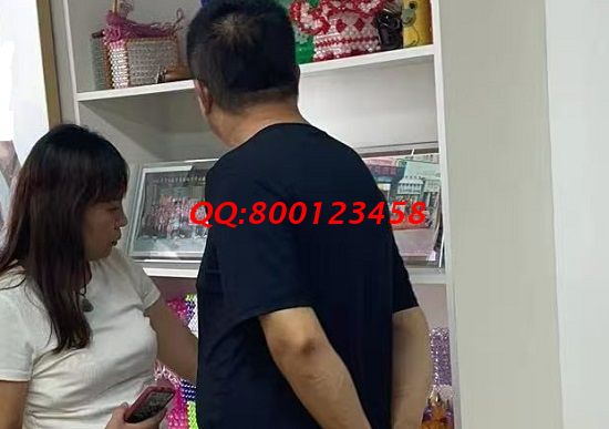 7月20日，做外發(fā)手工活掙錢，做珠繡手工事業(yè)，大家都要常?？偨Y(jié)，手工之家接待考察加工客戶剪影