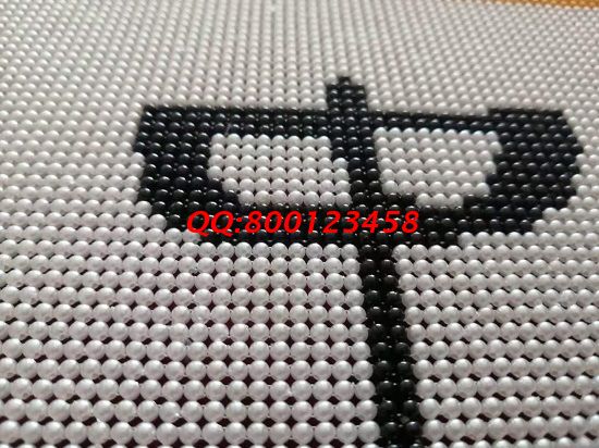 7月30日，正規(guī)可靠的手工活外發(fā)加工企業(yè)，手工之家不僅有加工人員的信任，還有社會的支持和認(rèn)可，圖為勵志珠珠繡成品細(xì)節(jié)實(shí)拍