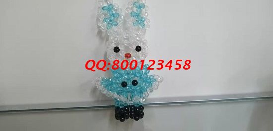 8月1日，拿回家做的手工活，可靠放心的外發(fā)手工活，就來手工之家，圖為勵志珠珠繡串珠成品實拍