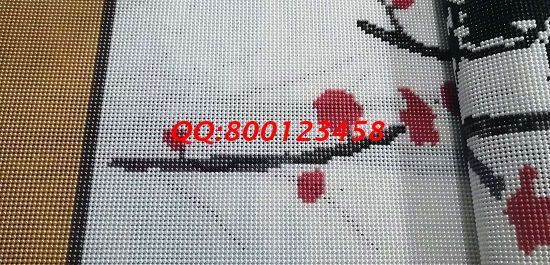 8月5日，做手工活掙錢沒有訣竅，找正規(guī)企業(yè)，做適合的外發(fā)手工活，還要不斷努力，圖為勵志珠珠繡成品細節(jié)實拍