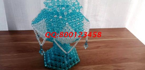 8月8日，想做手工活掙錢，選擇手工之家的外發(fā)手工活，這里拿回家做的手工活靠譜可信，圖為勵志珠珠繡串珠產(chǎn)品實(shí)拍