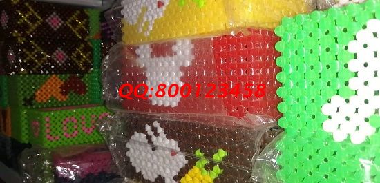 8月16日，在家賺錢的手工活，可以寄到家做的手工活，勵志珠珠繡外發(fā)手工活有這樣的服務，圖為勵志珠珠繡串珠產品實拍