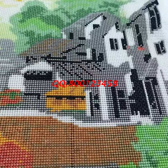 8月24日，全面了解后合作，這個(gè)可以寄到家做的手工活讓大家心里放心踏實(shí)，圖為勵(lì)志珠珠繡成品細(xì)節(jié)實(shí)拍