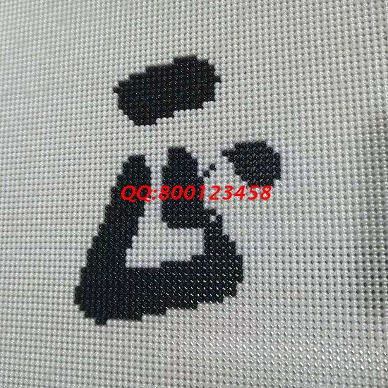 8月25日，想接正規(guī)廠家的手工活，珠繡可以帶回家做的手工活很適合大家居家掙錢，圖為勵(lì)志珠珠繡成品細(xì)節(jié)實(shí)拍