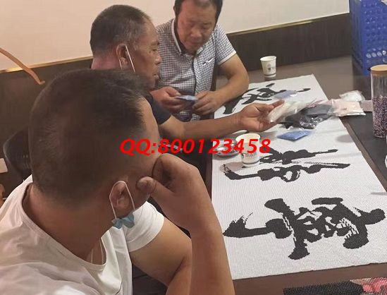 8月27日，長期穩(wěn)定的手工活外發(fā)加工項(xiàng)目，手工之家企業(yè)正規(guī)、模式、服務(wù)、口碑都很好，圖為手工之家接待考察加工客戶剪影