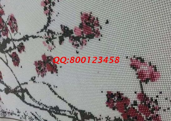 8月31日，可以寄到家做的手工活，想在家做手工活掙錢，越來越多人選擇十多年的老企業(yè)手工之家，圖為勵志珠珠繡成品細節(jié)實拍