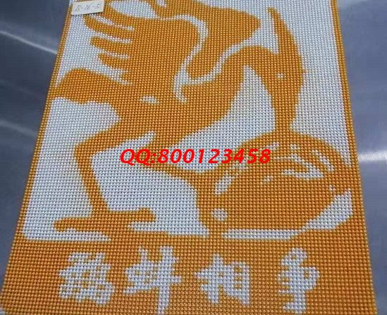 9月1日，我能做手工之家的珠繡正規(guī)供料的手工活嗎？答案是只要這樣就可以！圖為勵(lì)志珠珠繡成品細(xì)節(jié)實(shí)拍