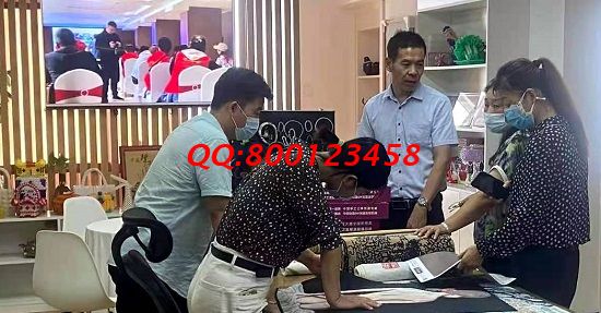 9月11日，把手工活拿回家做，選擇勵志珠珠繡外發(fā)手工活，因為這是對非遺傳統(tǒng)手工的傳承和創(chuàng)新，圖為手工之家接待考察合作加工客戶剪影